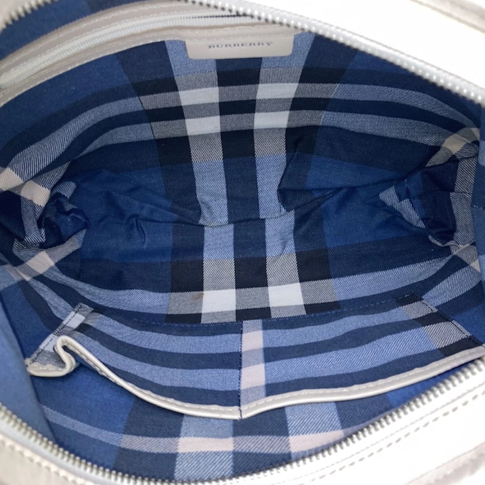 Burberry Orange Canvas and Leather Medium Shoulder Hobo bag - Picture 9 of 10